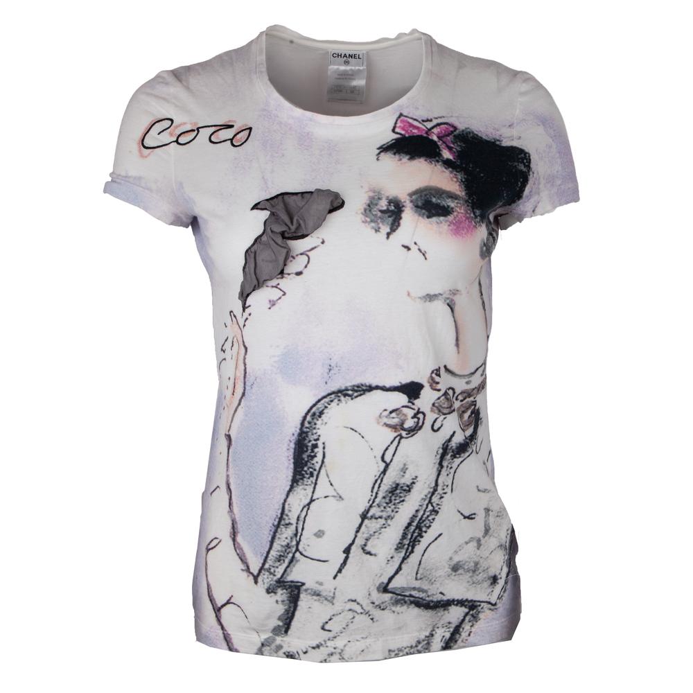 Chanel Size 34 Graphic T- Shirt
