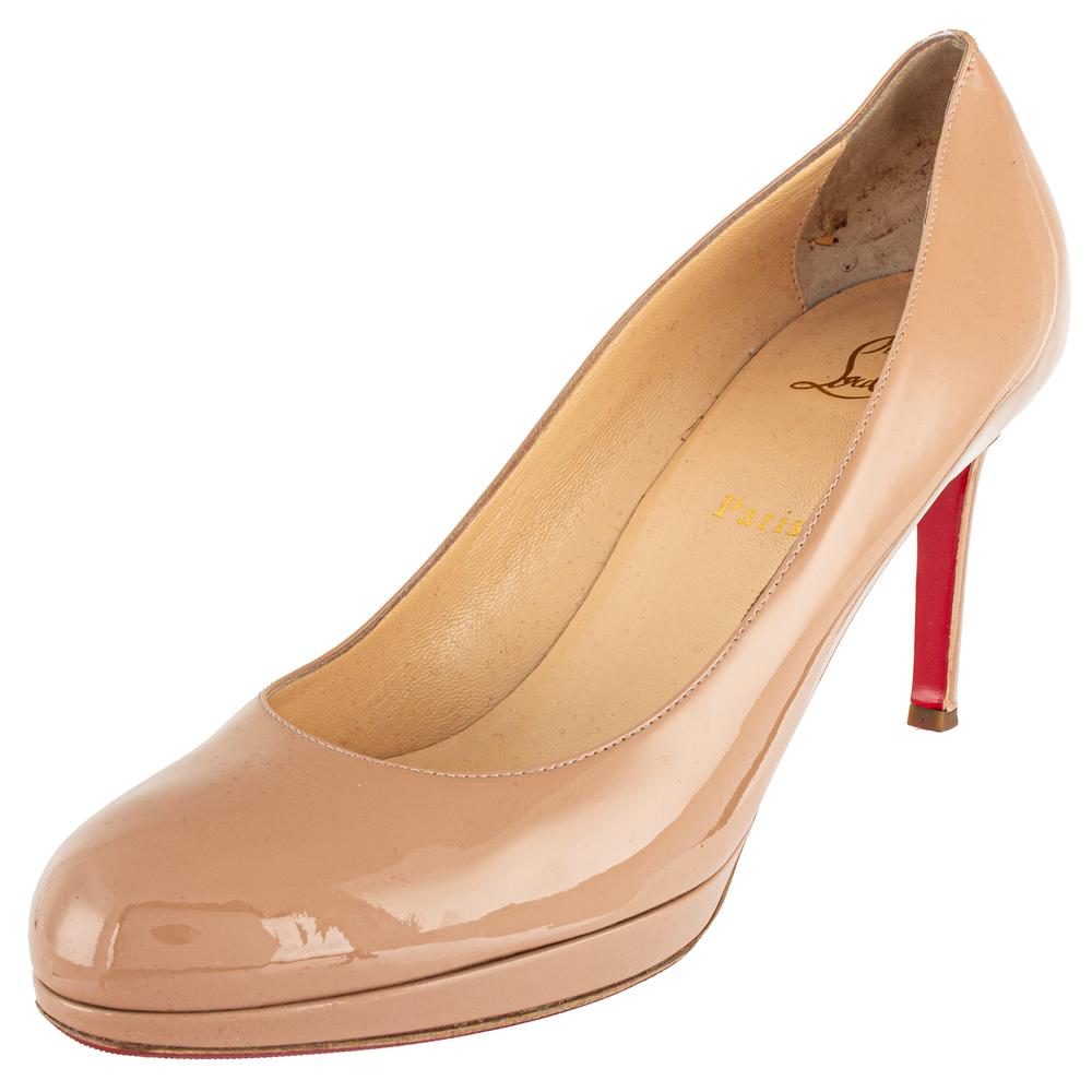 Christian Louboutin Size 42 Nude Patent Heels
