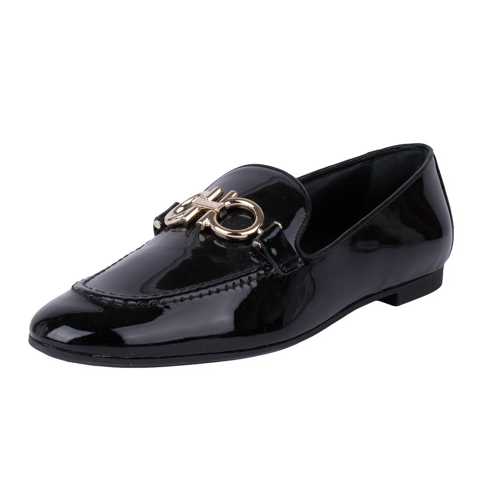 Salvatore Ferragamo Size 7.5 Black Loafer
