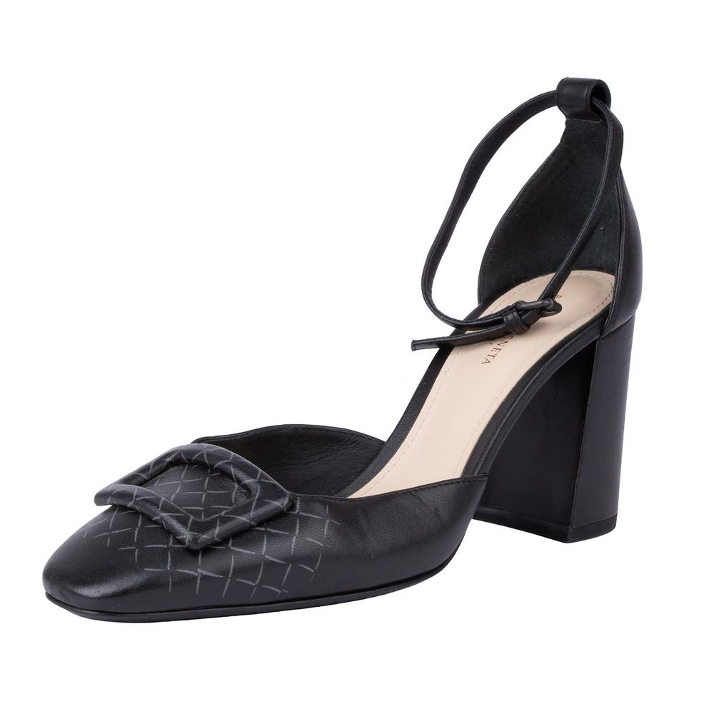 Bottega Veneta Size 36.5 Black Heels