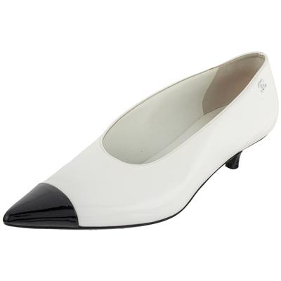 Chanel Size 38 White Patent Pointy Heels