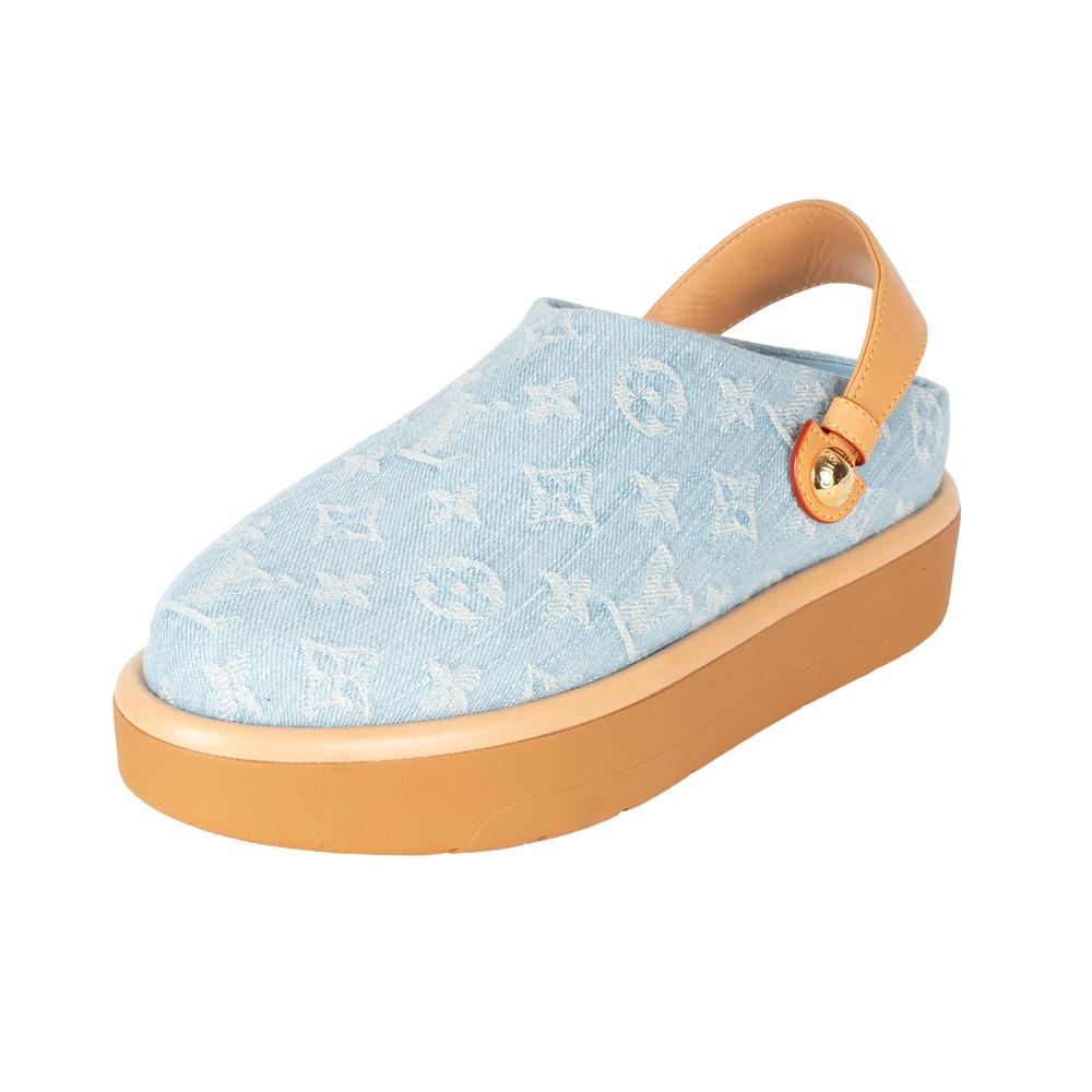 Louis Vuitton Aspen Size 39 Platform Clogs