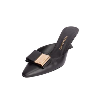 Salvatore Ferragamo Size 9.5 Black Bow Heels