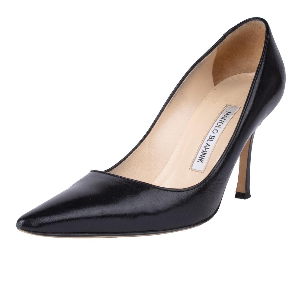 Manolo Blahnik Size 36.5 Black Leather Heels