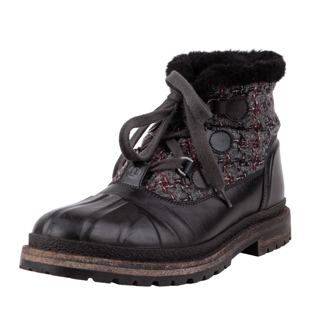 Chanel Size 40 Black Boots