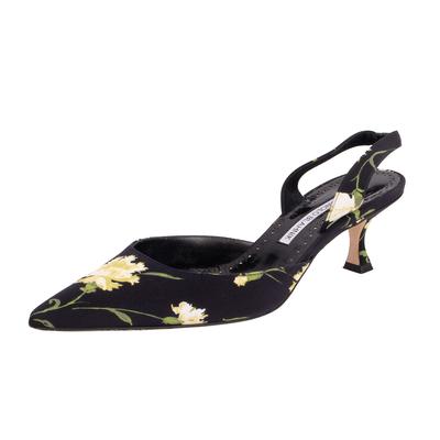 Manolo Blahnik Size 38.5, Black Heels