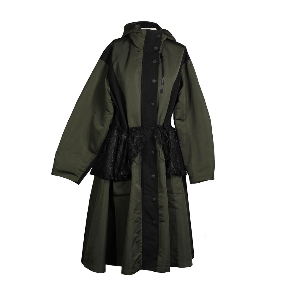  Sandy Liang Turner Size 6 Lace- Paneled Coat