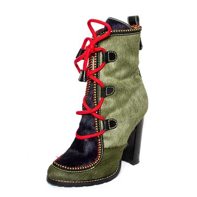 DSquared2 Size 38 Green Pony Hair Ankle Boots
