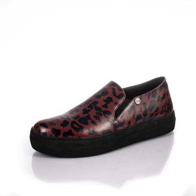 Versace Size 39 Red Leopard Print Slip Ons 