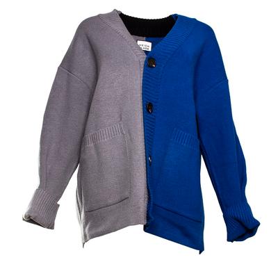 Heich Blade Size Large Grey & Blue Sweater