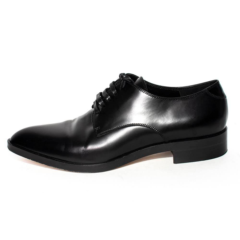  Gianvito Rossi Size 38 Black Shoe