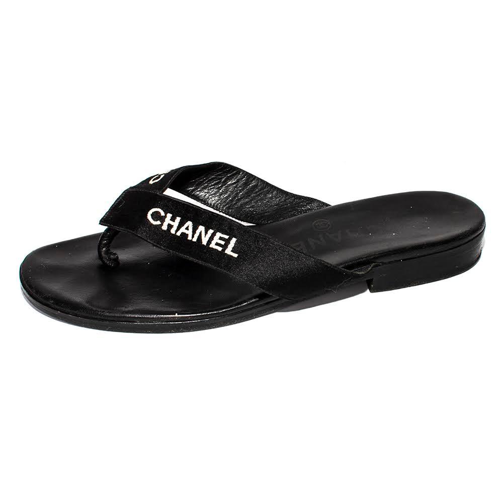  Chanel Size 36 Black Vintage Leather Sandals