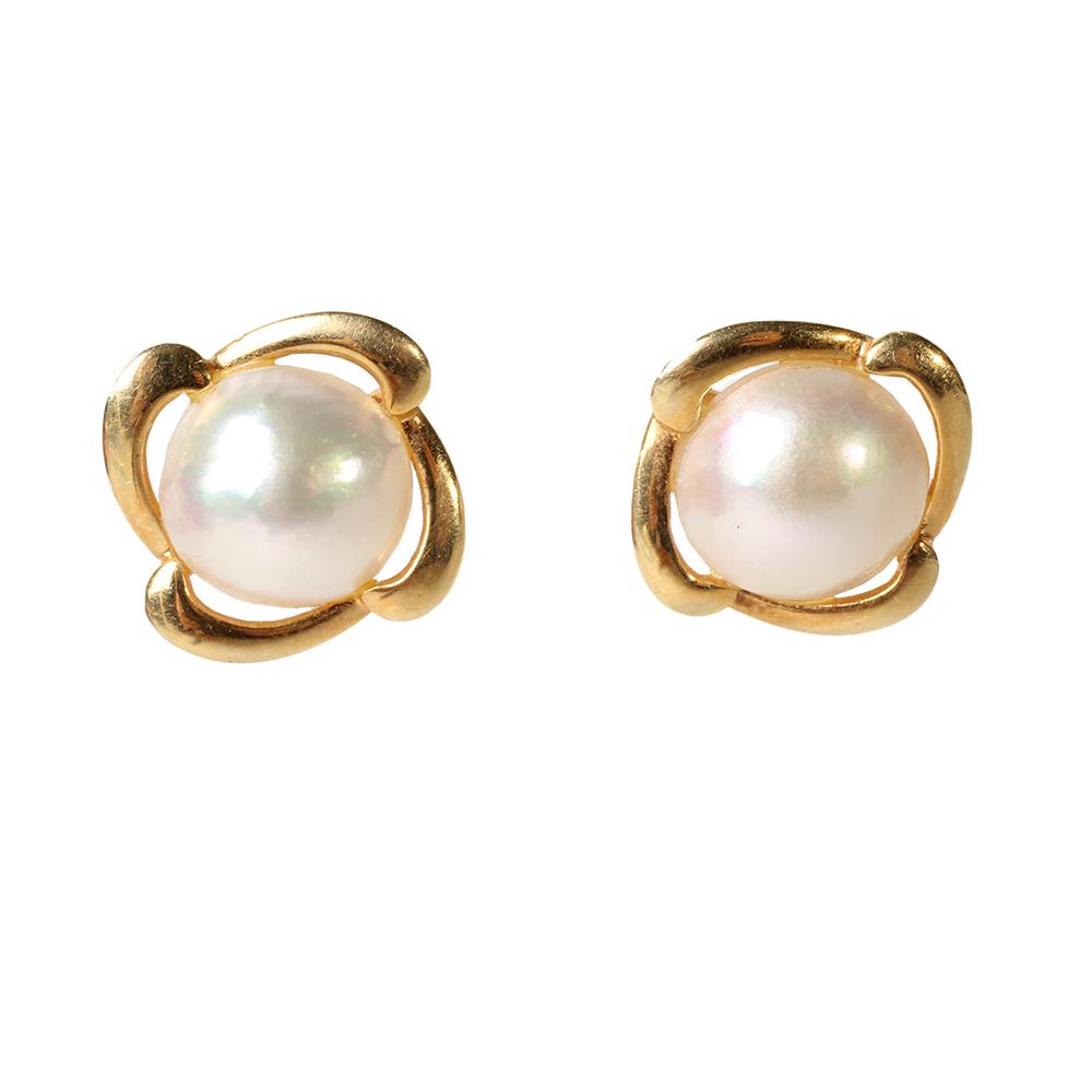  14 Karat Gold Pearl Post Earrings