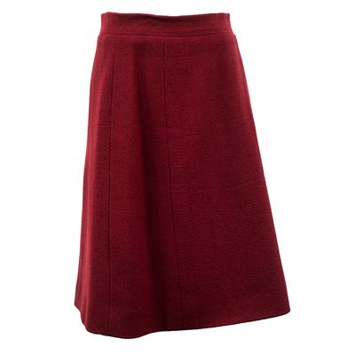 Chanel Size 40 Red Zip Up Mid Length Skirt