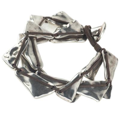 Uno De 50 Leather Lined Triangles Bracelet