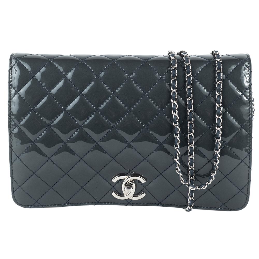  Chanel Medium Grey Patent Leather Metalic Quilted Chain Clutch