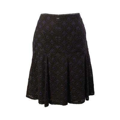Chanel Size 38 Embroidered Skirt