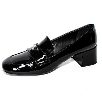 Prada Size 40 Black Patent Shoes