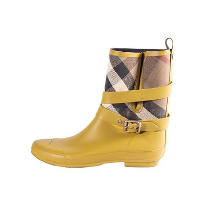 Burberry Size 41 Yellow Rain Boots