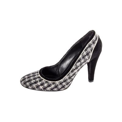 Chanel Size 38.5 Black Tweed High Heels