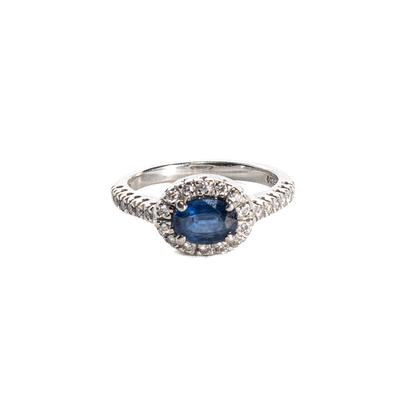 14K Size 4 White Gold Diamond & Blue Stone Ring