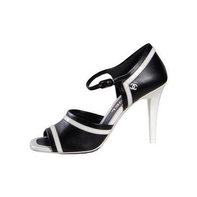 Chanel Size 37 Black & White 2022 High Heels