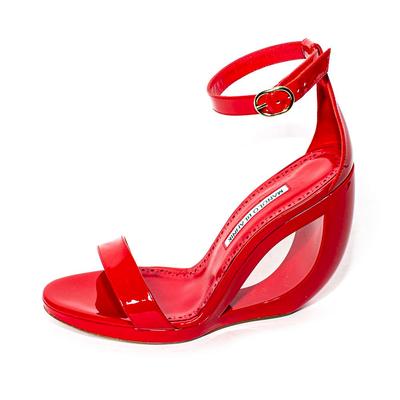 Manolo Blahnik Size 39 Red Patent Heels