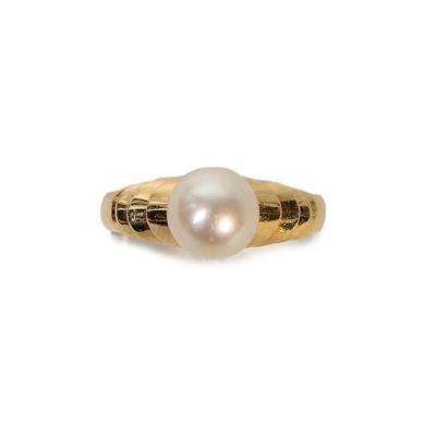 18KYG Size 7.5 Pearl Ring