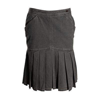 Chanel Size 40 Grey Skirt 