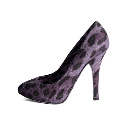 Dolce & Gabbana Size 38 Purple Leopard Print Heels