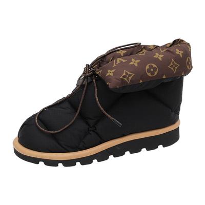 Louis Vuitton Size 38 Snow Boots