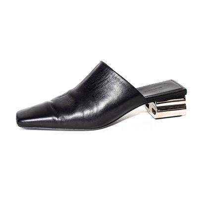 Balenciaga Size 38 Black Leather Silver B Heels