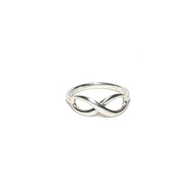 Tiffany & Co Size 7 Silver Infinity Ring